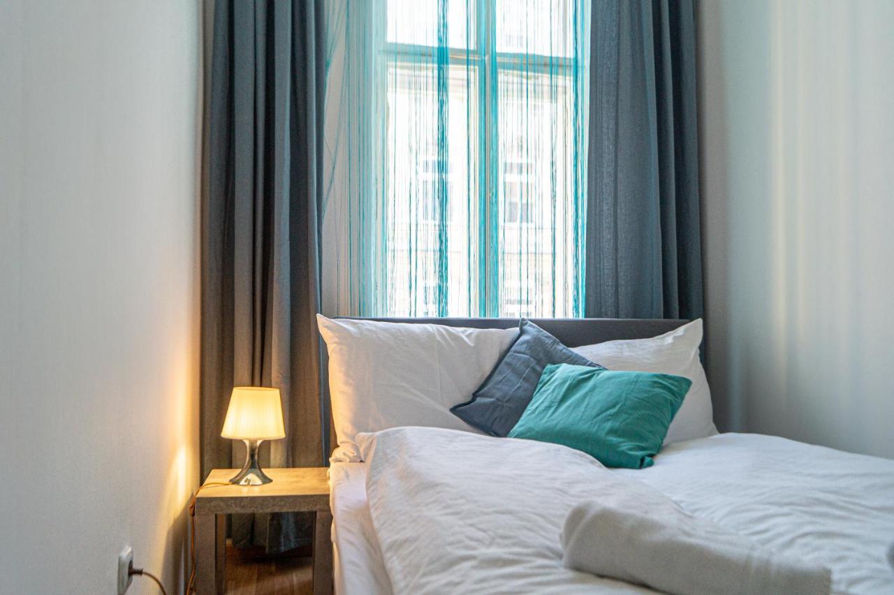 Pleasant 3Br Shared Apartment- Ideal For Longstays Вена Экстерьер фото