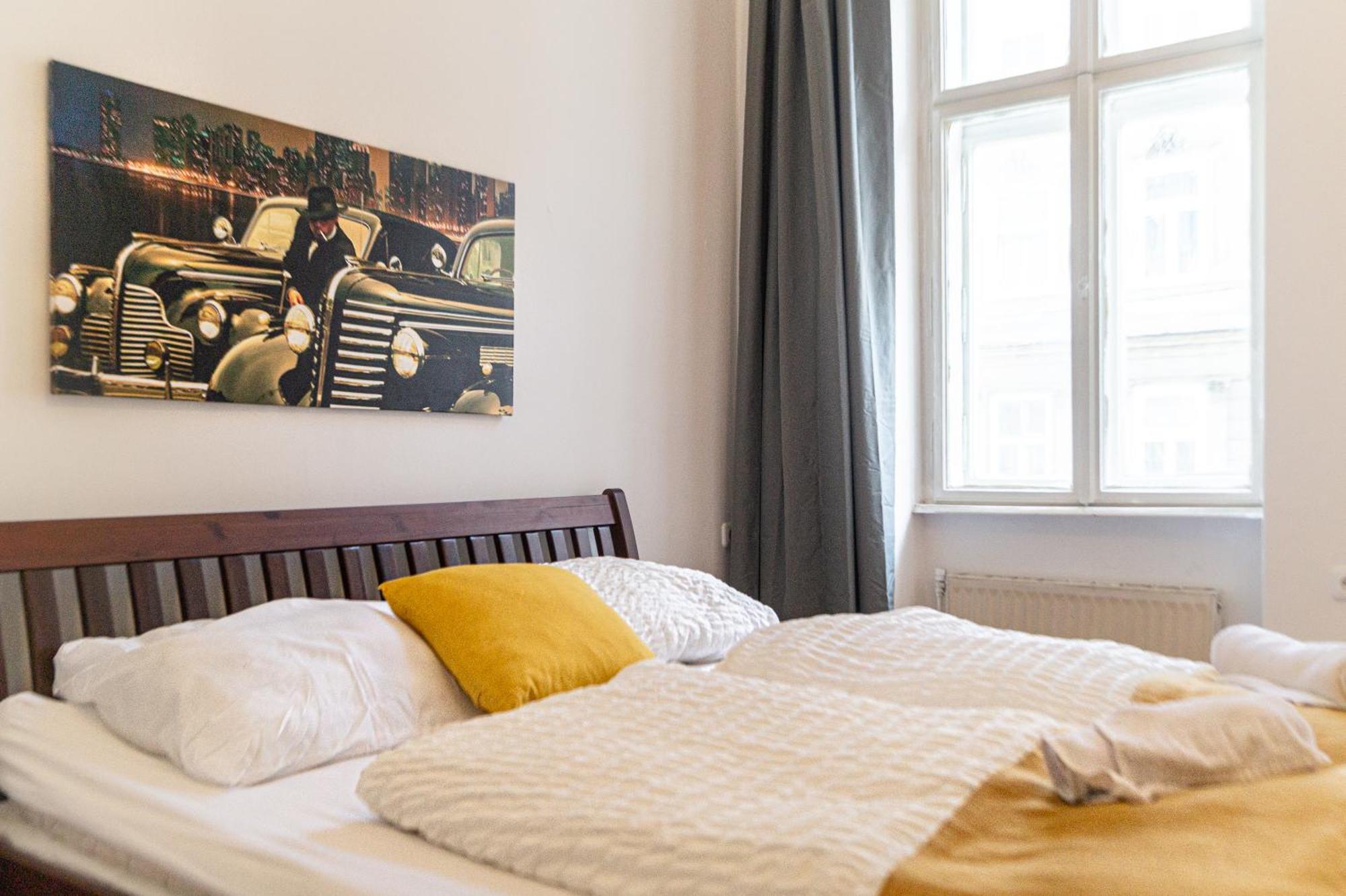 Pleasant 3Br Shared Apartment- Ideal For Longstays Вена Экстерьер фото